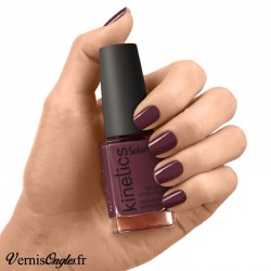 Vernis à ongles Highly Unlikely de Kinetics